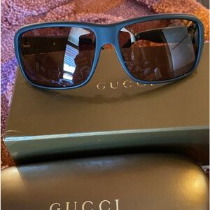 Authentic Gucci sunglasses!